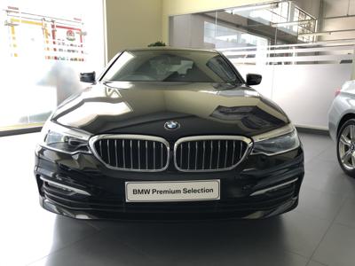 BMW 5 Series  (2020)