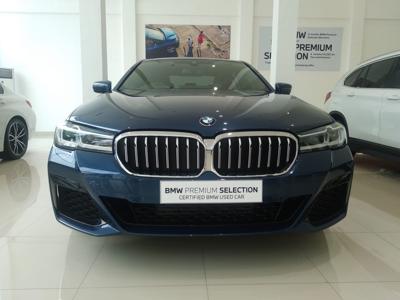 BMW 5 Series  (2021)