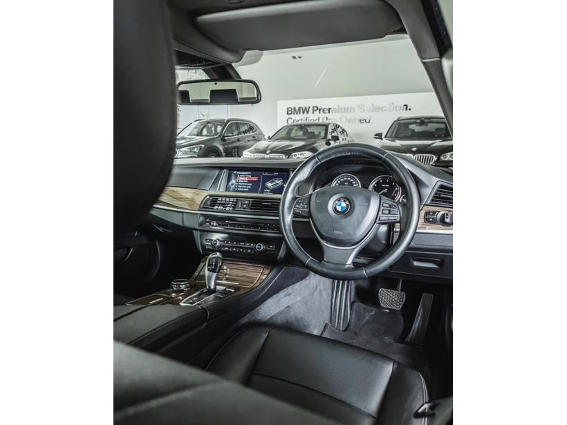 BMW 5 Series 520I